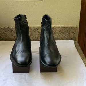 BROLETTO MENS SIZE US-12 BLACK BOOTS BRAND NEW